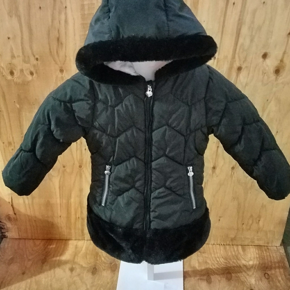 London Fog Girls coat size M/5-6
